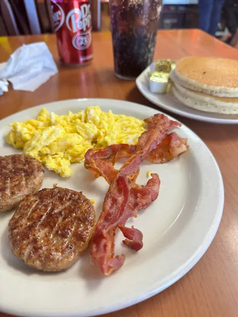 Alonso's Tres Rios Restaurant