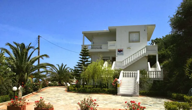 VillaIrini Studios-Irene's House