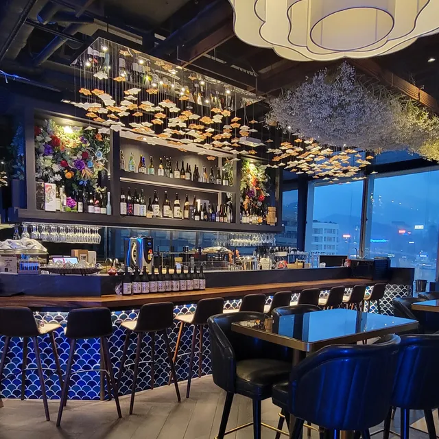 花楽日本料理 (北京道一號)