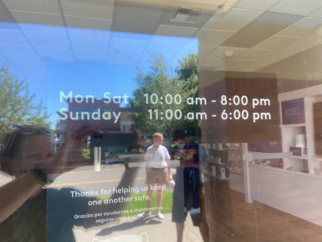 Xfinity Store by Comcast Branded Partner