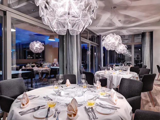 Vincena Restaurant & Weinbar