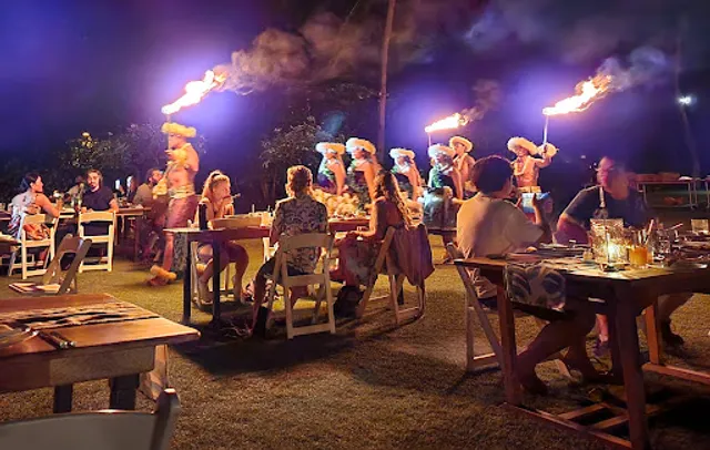 Mauna Lani Lū'au - Hale Hoaloha