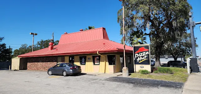 Pizza Hut