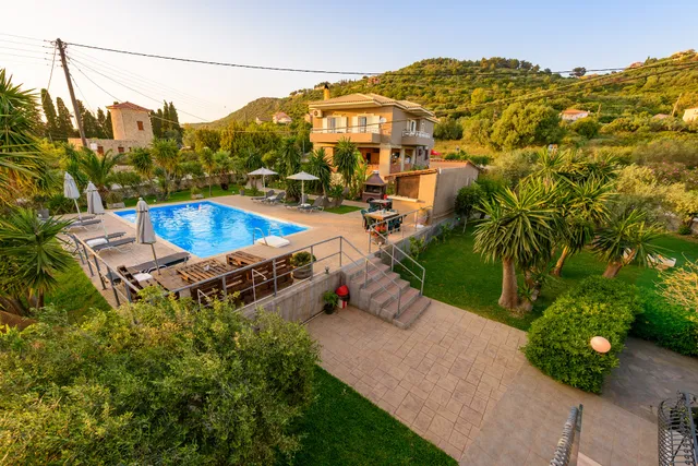 Svoronata. Evita Studios