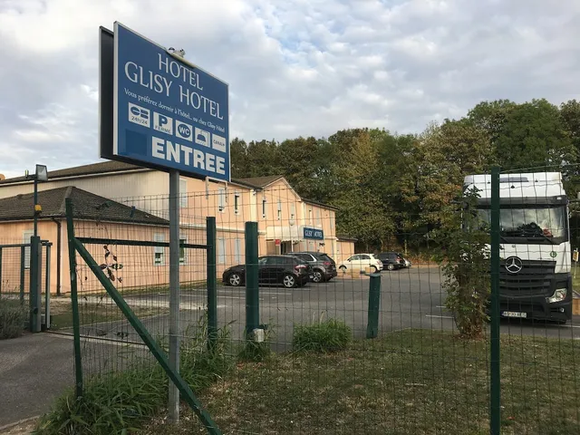 GLISYHOTEL