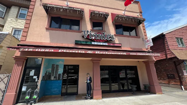 Vinnie's Pizzeria & Restaurant