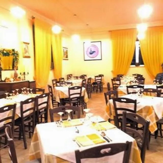 La Vecchia Fontana Del Convento