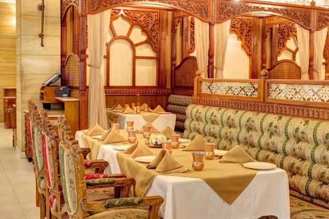 India Palace Restaurant
