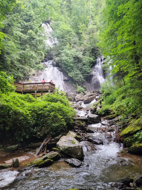 Anna Ruby Falls