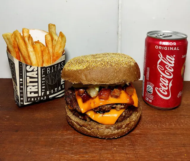 R R Hamburguer Artesanal