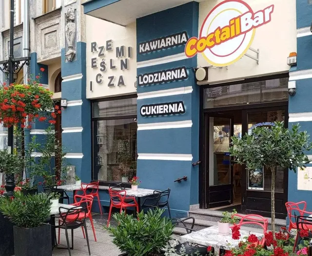 Coffee & Gelato & Cake Place