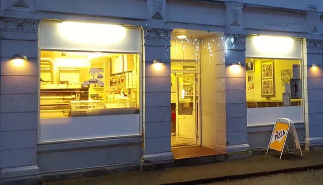 Hawaii Pizza Ekspress