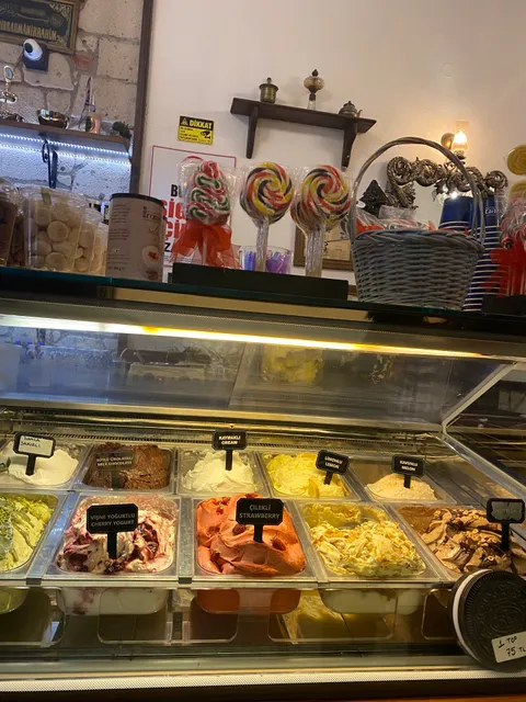 Alaçatı Tatlıcısı İmren