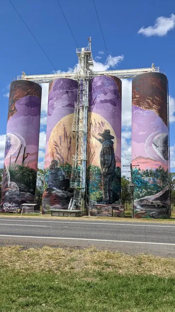 Three Moon Silo Art