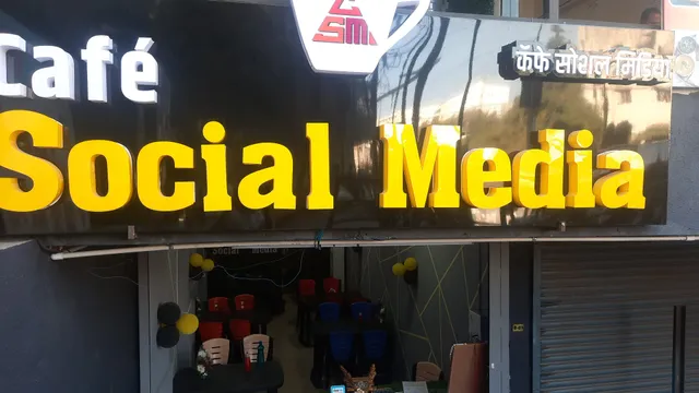 Sparrow Rolls Rice And More