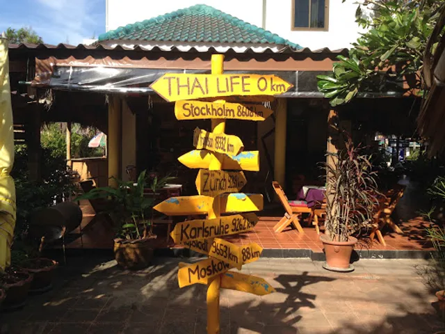 Thai Life Restaurant & Mookata (Hot Pot)