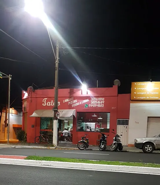 Tatão Lanches e Pizzas