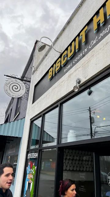 Plays In Mud Pottery