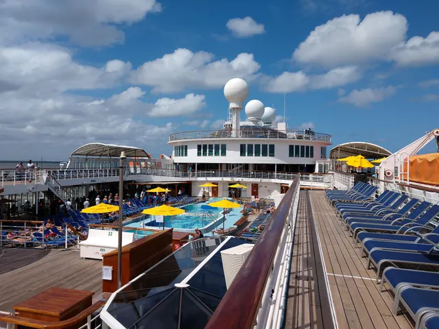 Carnival Cruise Line