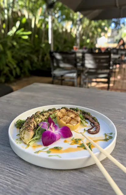 Rose & Ivy - Steak, Sushi, Cocktails