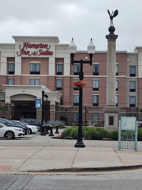 Heritage Square Shopping Center