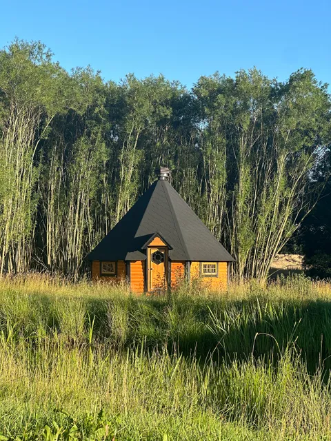 Dzikie Stawy Ekologiczna Agroturystyka i Inkubator Projektów na Mazurach