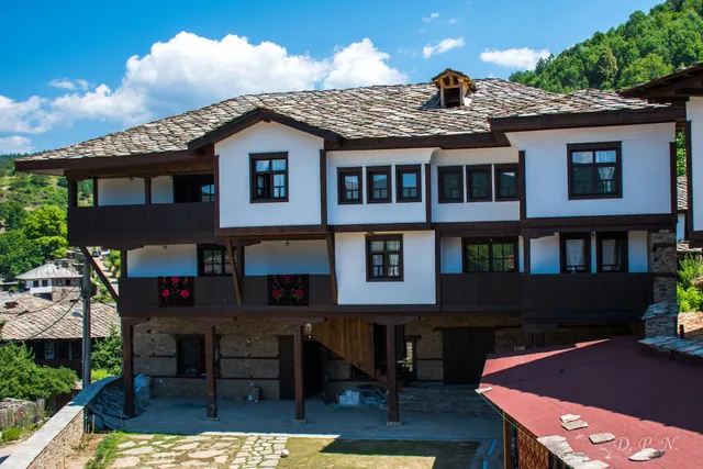 Пачаловата къща за гости -хотел и механа