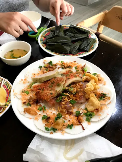 Hương Huế Food To Go