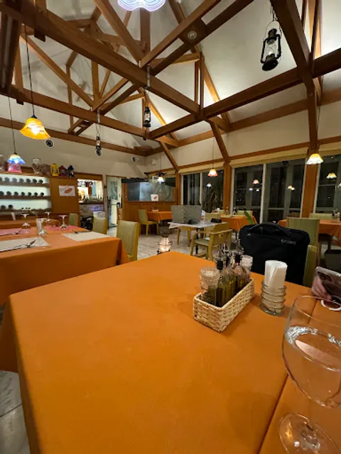 トラットリア・パストラーレ