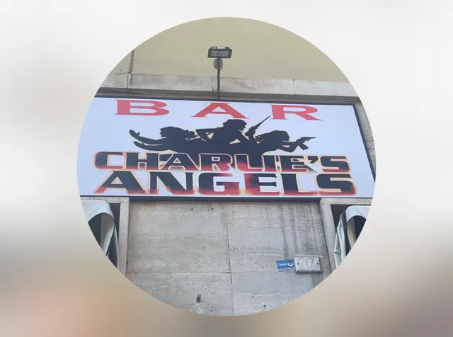 Bar Charlie's Angels