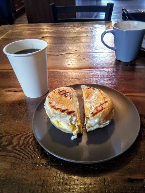 Courtyard Cafe on Main