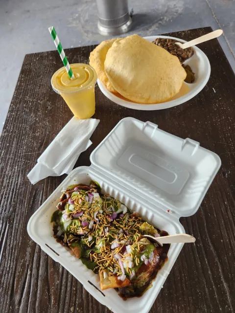 CHATOREY- THE INDIAN STREETERY