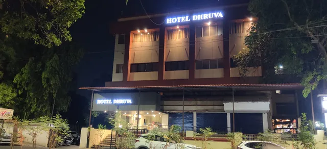 Hotel Dhruva
