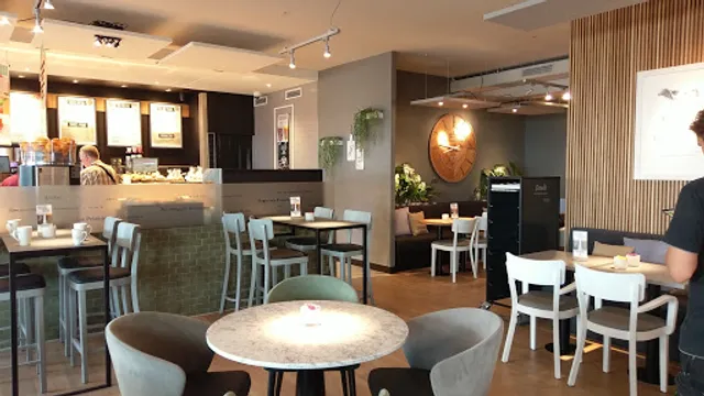 Junge Die Bäckerei.