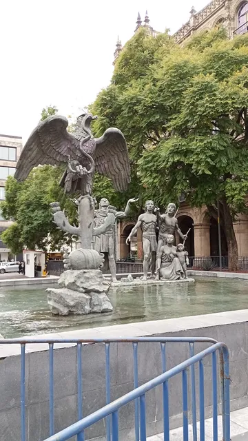 Monument to the Mexican National Identity