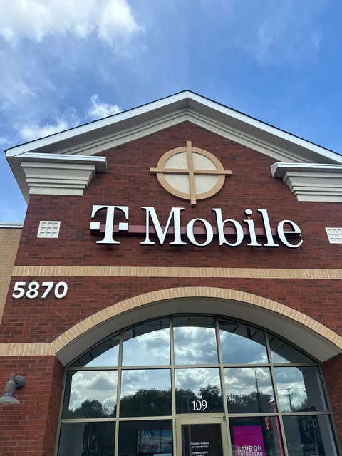T-Mobile Authorized Retailer