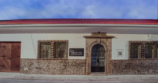 Hotel Wanderlot - Plaza Central