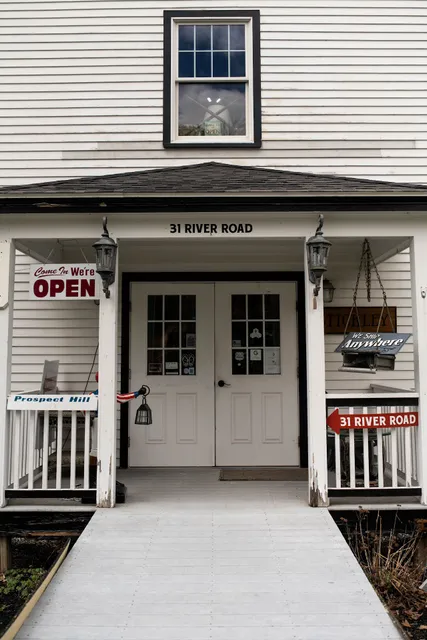 Prospect Hill Antiques and Art Gallery