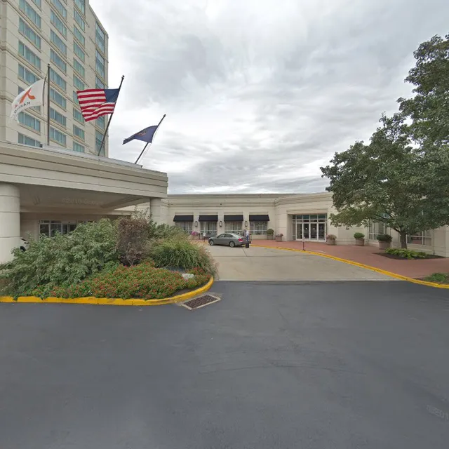 Regatta Bar & Grille