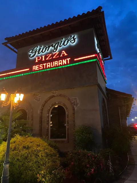 Giorgio's Restaurant & Pizza