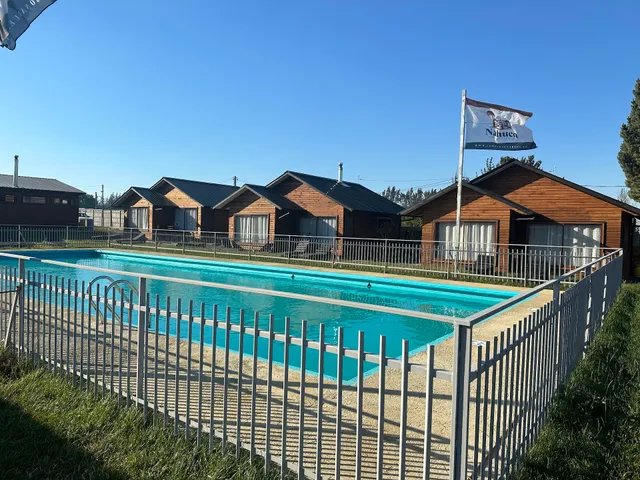 COMPLEJO NAHUEN - Restaurante- Piscinas Temperadas- Cabañas - Tinajas.