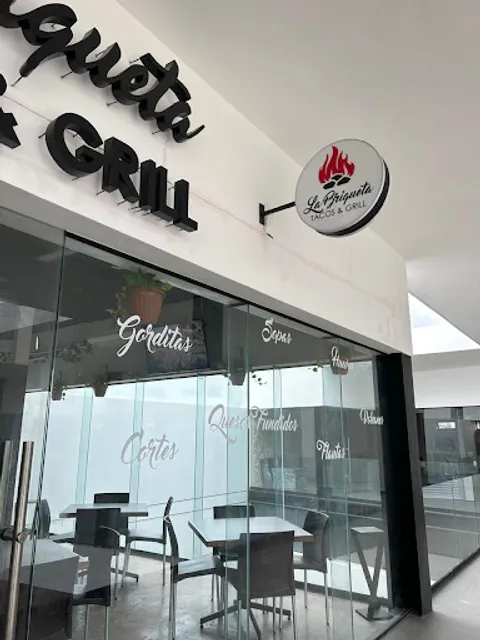 La Briqueta Tacos & Grill