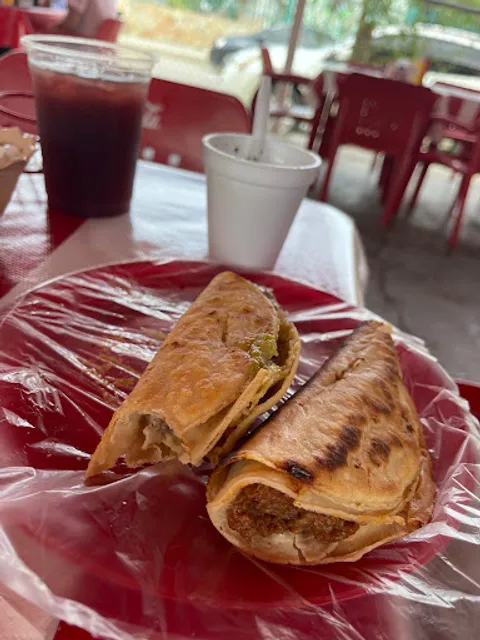 Birrieria “Maria-Chuy”