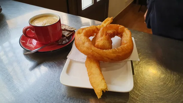 Café El Rincón Churrería Chocolatería.