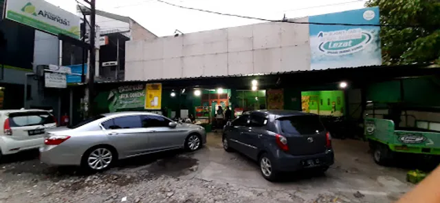 Bebek Goreng H. Slamet (Asli)