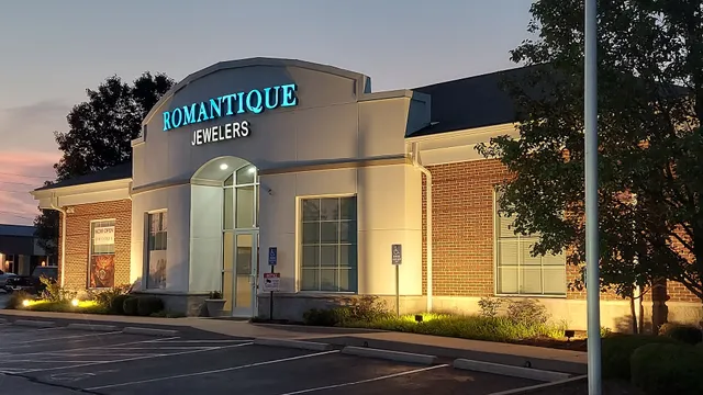 Romantique Jewelers