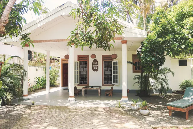 The Drop In Surfhouse Madiha