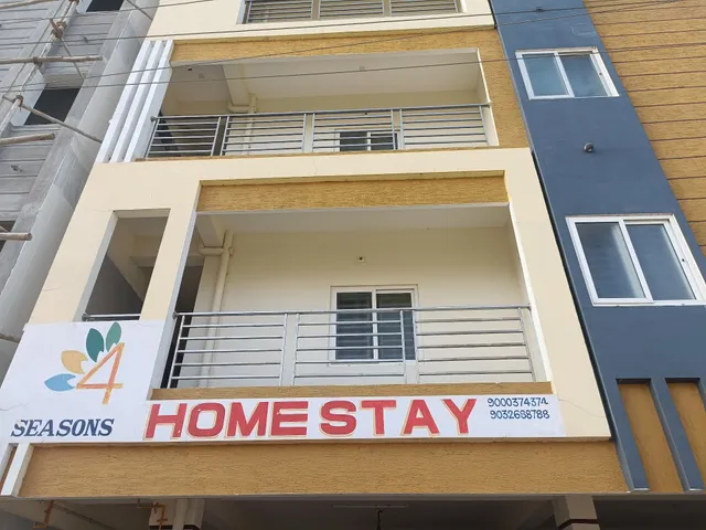 Four Seasons Homestay