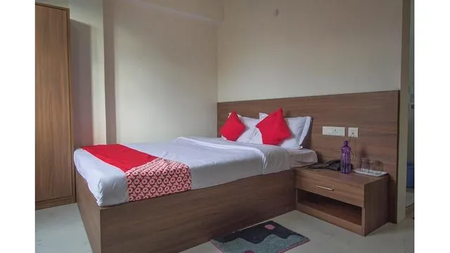 OYO 22743 Rising Inn