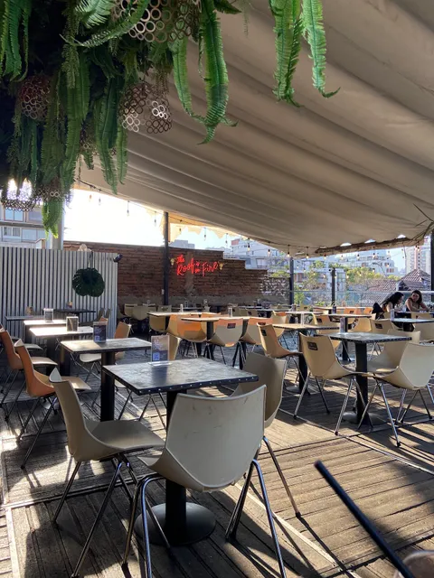 ROOF (Tapas & Cócteles)
